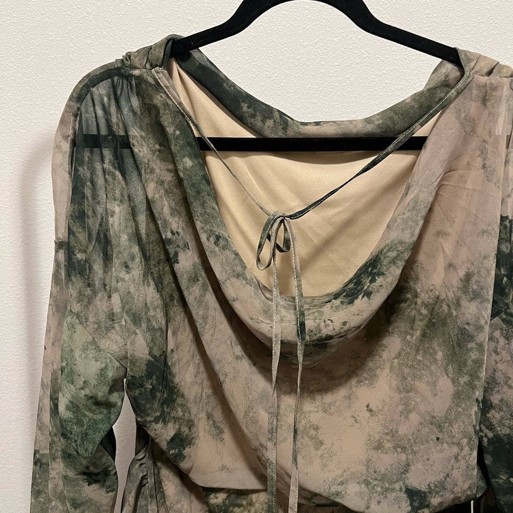 Long sleeve cowl slash neck mini dress with asymmetric hem - Picture 8 of 10